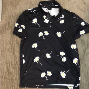 Black golf shirt with daisy’s
